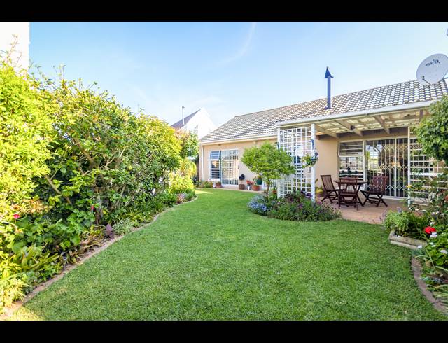 4 BEDROOM HOUSE SOLD IN WEST BEACH